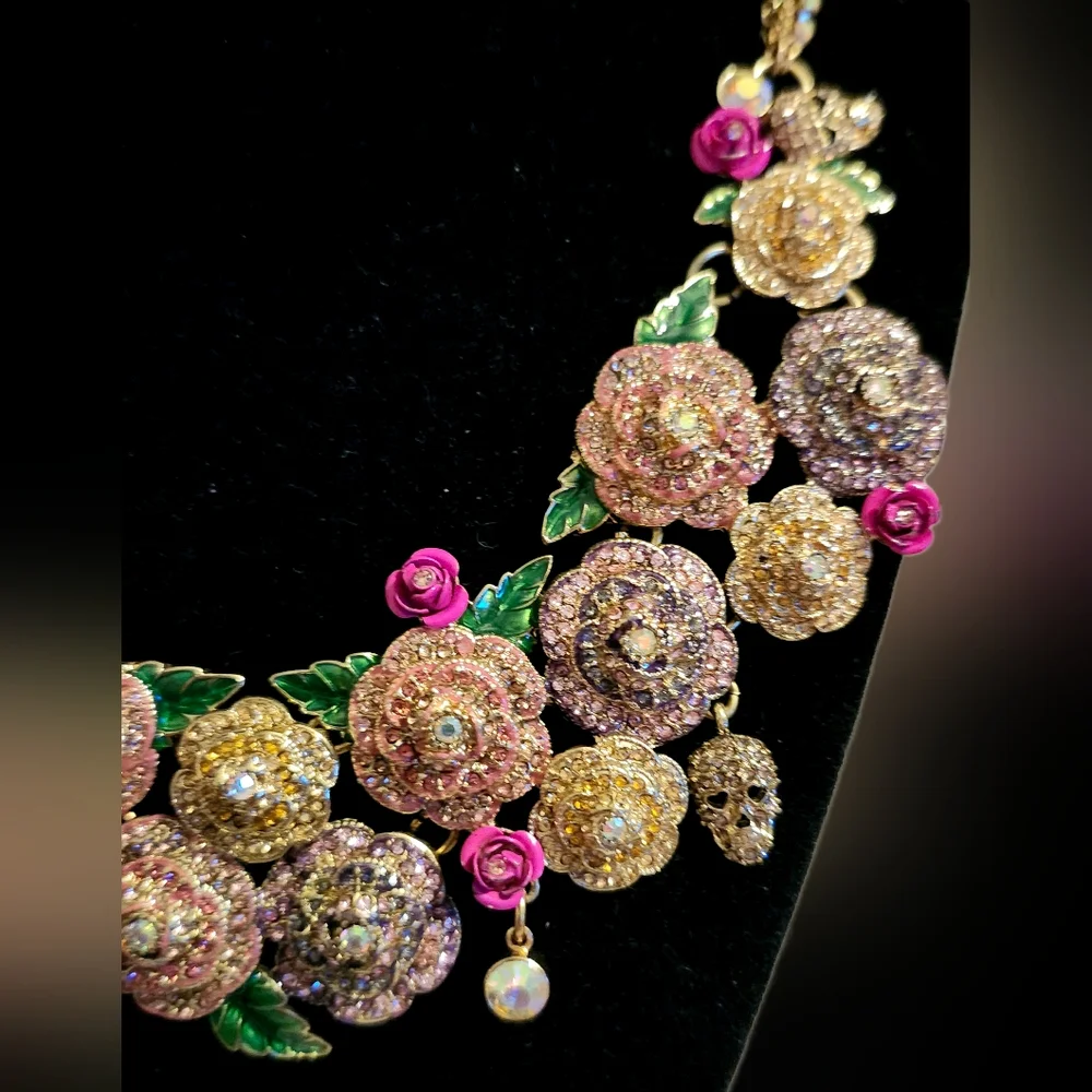 Vintage Betsey Johnson Rhinestone Flowers, Skulls, & Rose Statement Necklace NWT - Picture 3 of 11